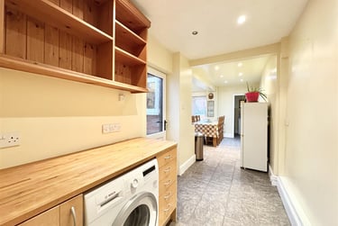 4 bed house, Chestnut Grove, West Bridgford, Nottingham, NG27JG - Image 6